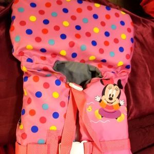 NEAR SHORE BOUYANT VEST. TYPE 2 PFD